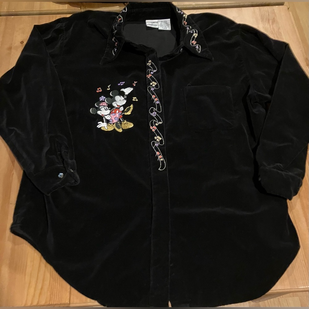 EUC VTG velvet Disney Black Ladies Shirt with Mickey/Minnie Music Notes